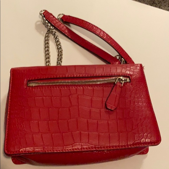 Guess bag - Picture 3 of 3